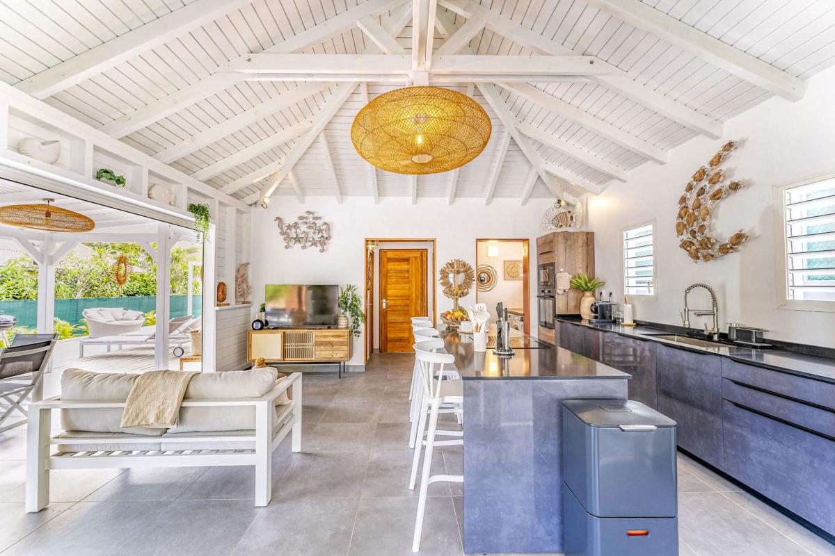 9.A louer villa avec piscine et Terre de haut Les Saintes- Villa Boheme